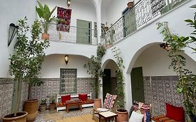 Riad Yu Yu
